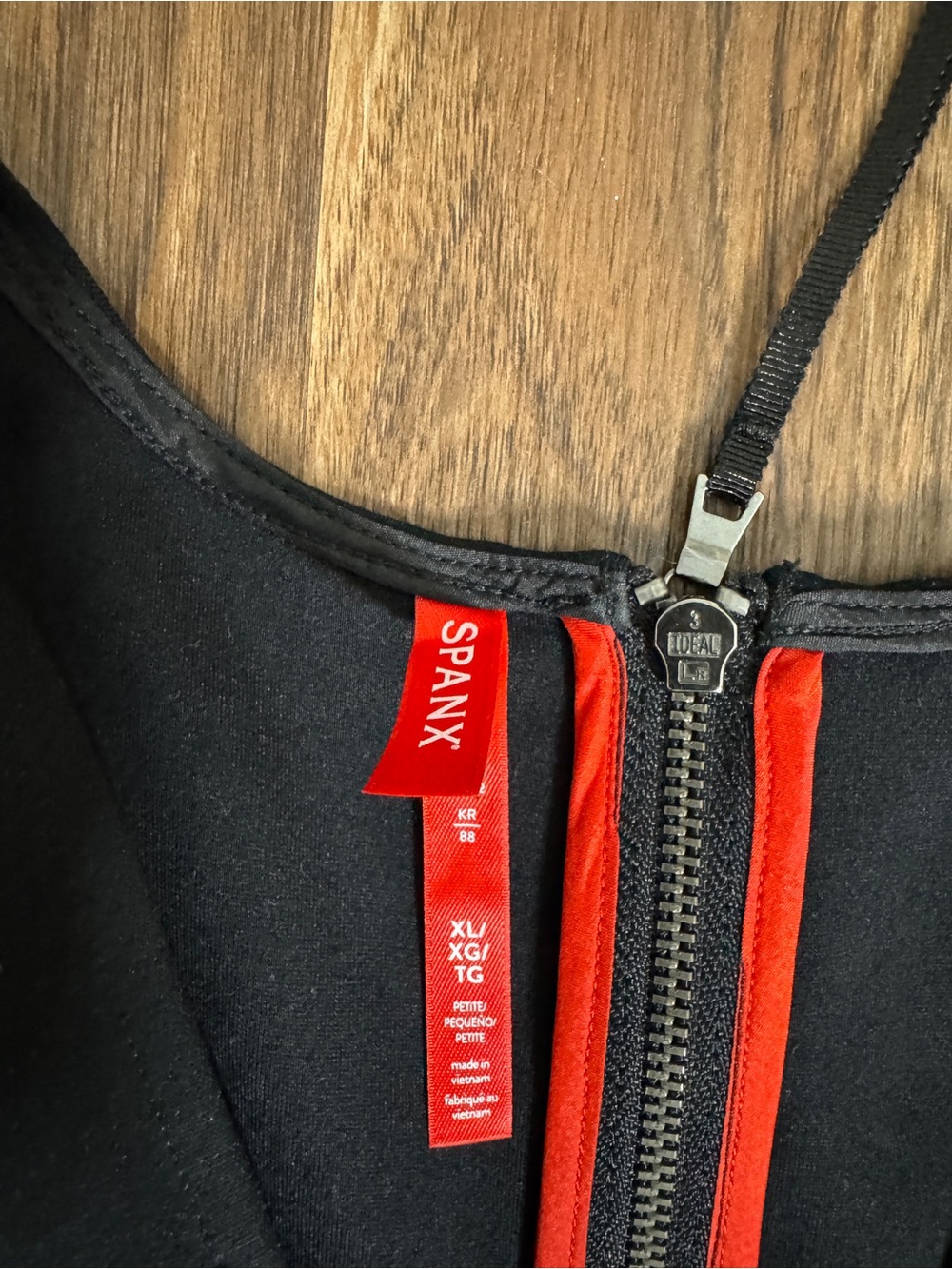 NWT Spanx The Perfect Sleeveless Jumpsuit Black Wide Leg Smoothing Core Shaping - Picture 5 of 9